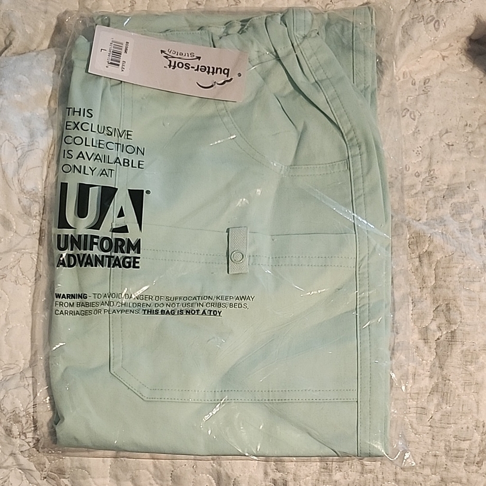 Uniform Advantage Womens Mint Green Pants